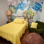 Theplacetobe 2* Βαγιαδολίδ