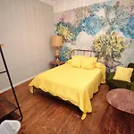 Theplacetobe Bed and Breakfast 2*