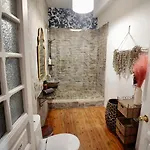 Theplacetobe Bed and Breakfast 2*